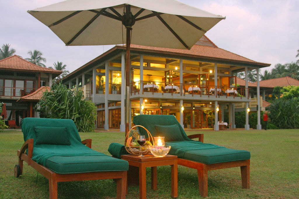 Serene Pavilions Wadduwa Exterior photo